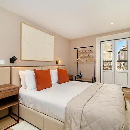 Whome Old Town Flat With A Modern Touch 公寓