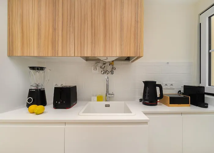 Whome Old Town Flat With A Modern Touch