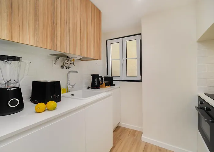 Apartment Whome Old Town Flat With A Modern Touch Lisbon