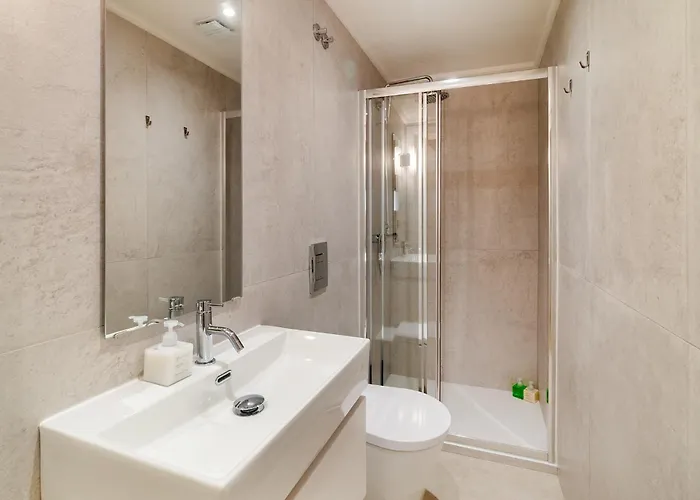 Whome Old Town Flat With A Modern Touch Apartment