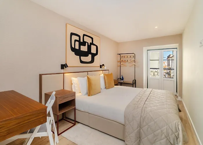 Whome Old Town Flat With A Modern Touch شقة *