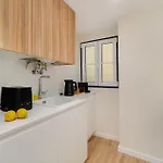 Lägenhet Whome Old Town Flat With A Modern Touch Lisboa