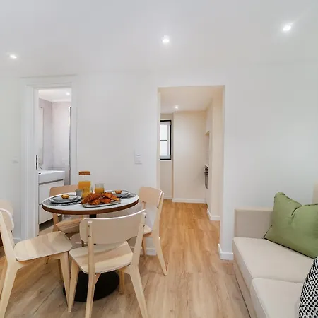 Apartment Whome Old Town Flat With A Modern Touch
